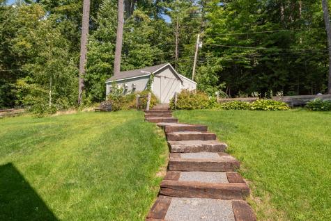 25 Speckle Drive Belgrade ME 04917