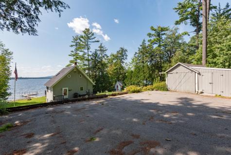 25 Speckle Drive Belgrade ME 04917