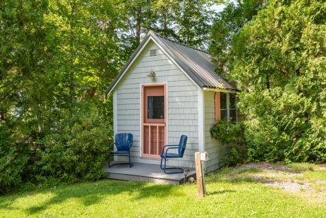 25 Speckle Drive Belgrade ME 04917