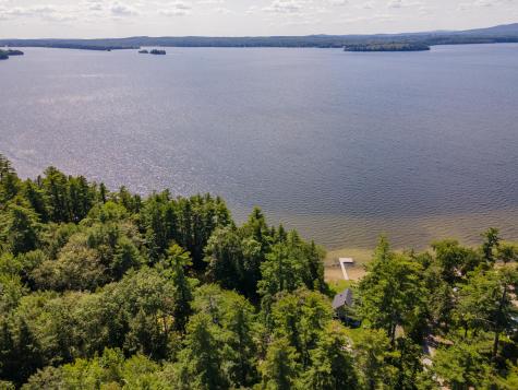 25 Speckle Drive Belgrade ME 04917