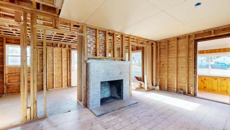 42 Jefferson Street Auburn ME 04210