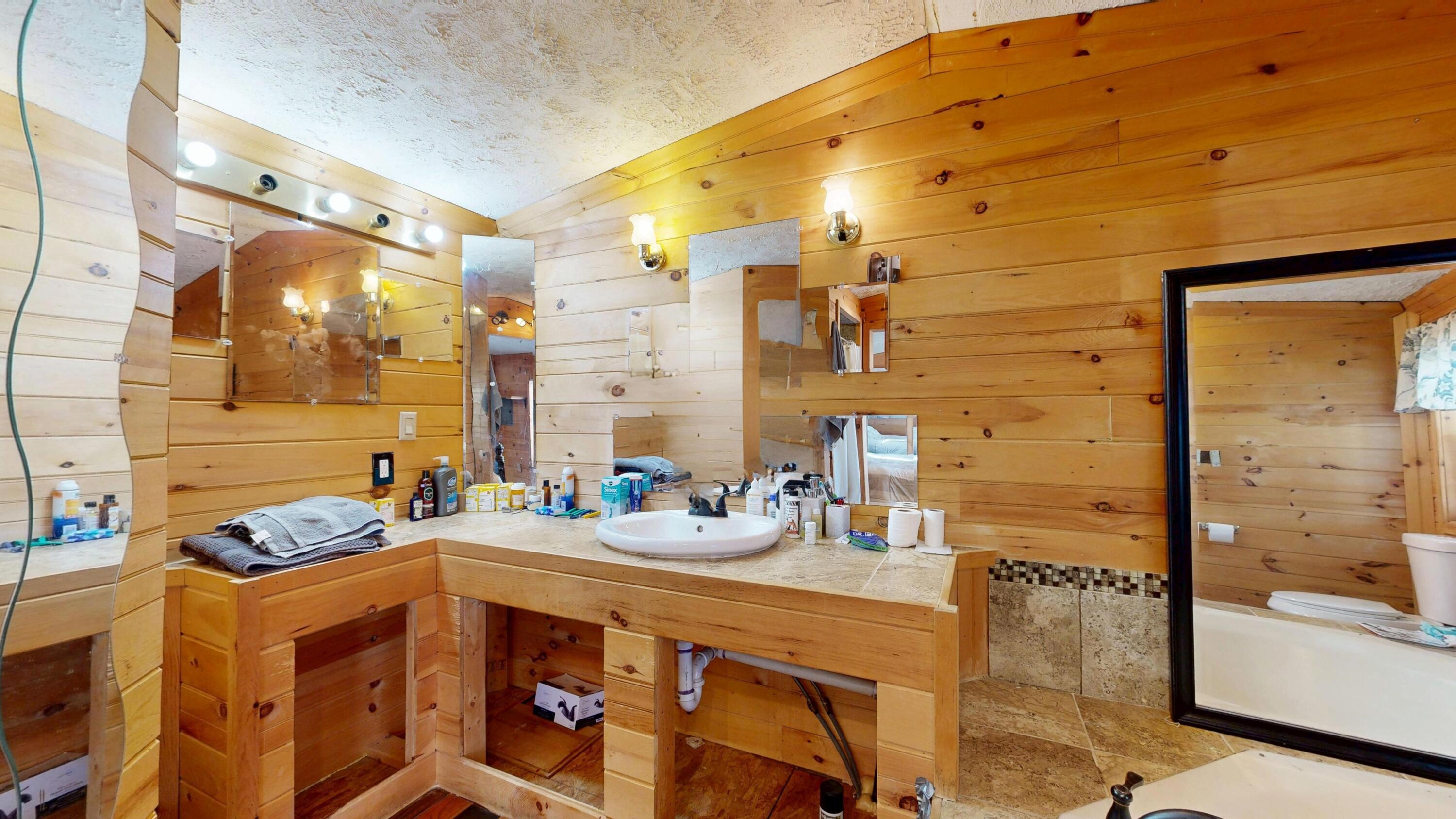 399 High Street Rumford ME 04276