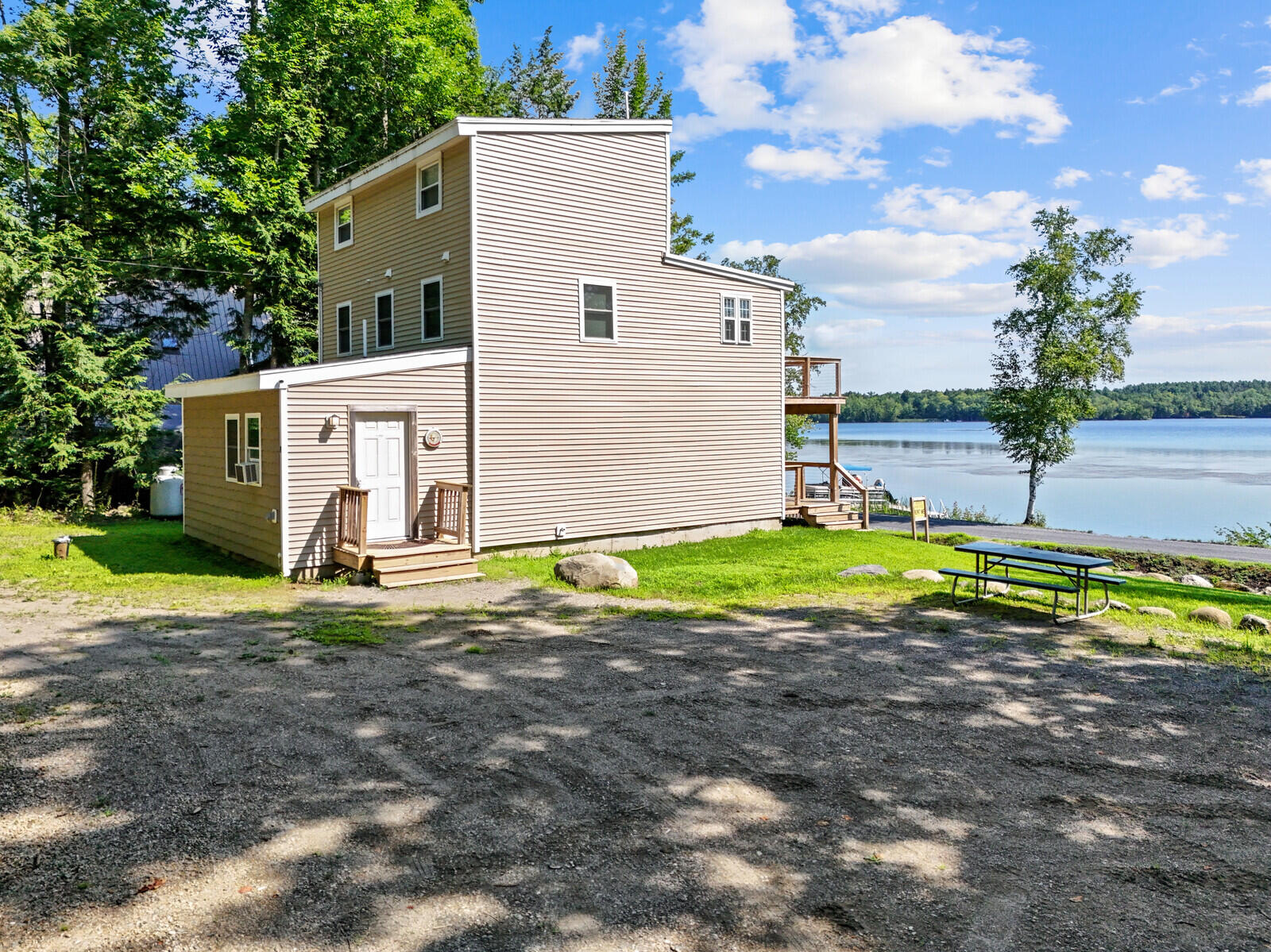 8 Hidden Drive Newport ME 04953