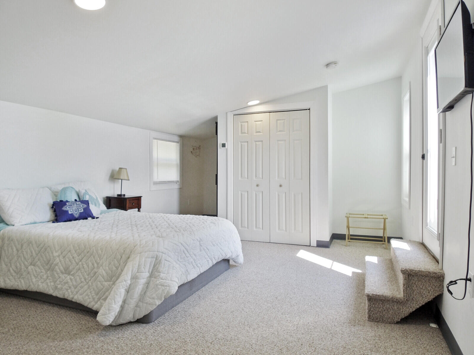 8 Hidden Drive Newport ME 04953