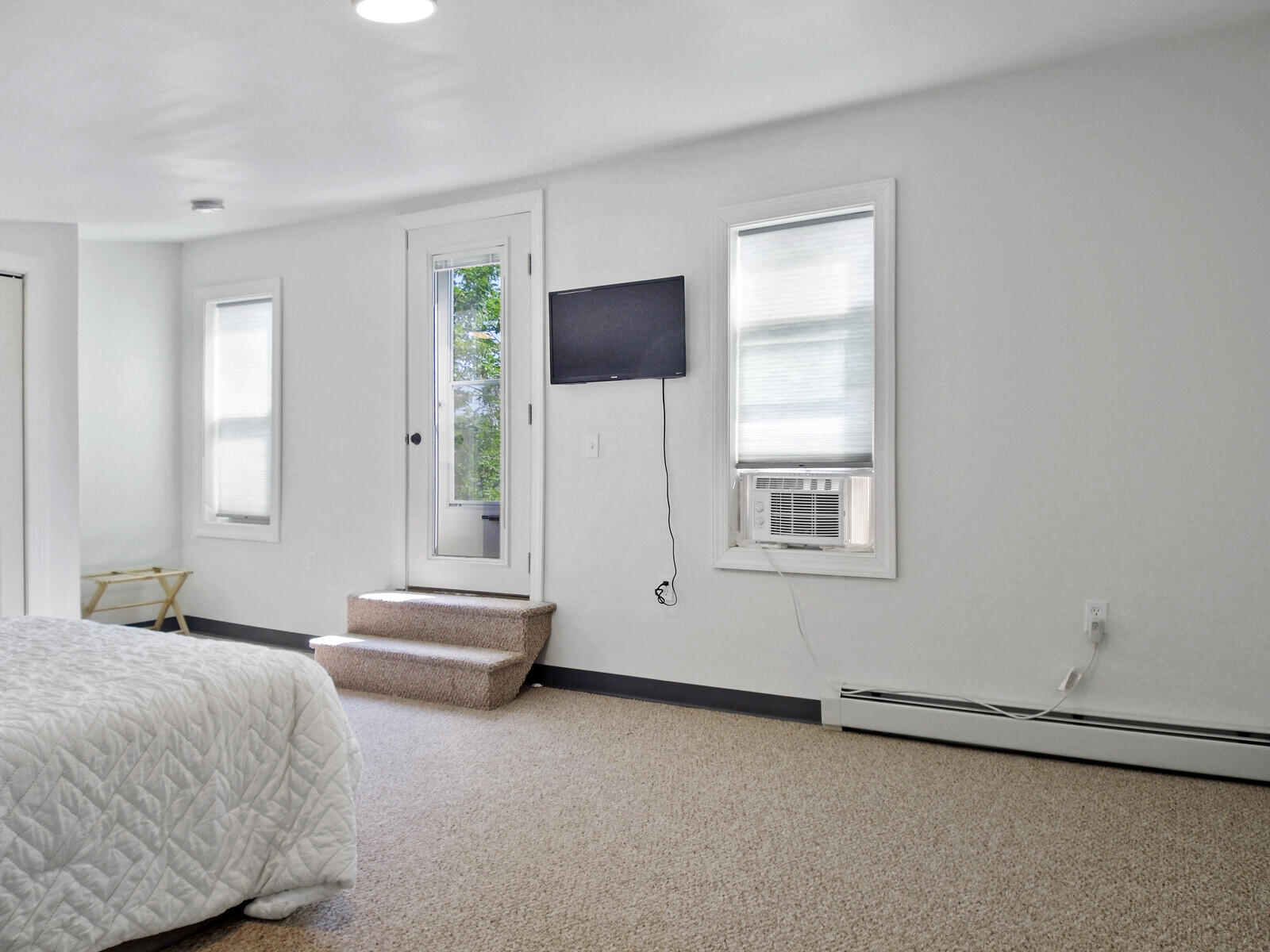 8 Hidden Drive Newport ME 04953