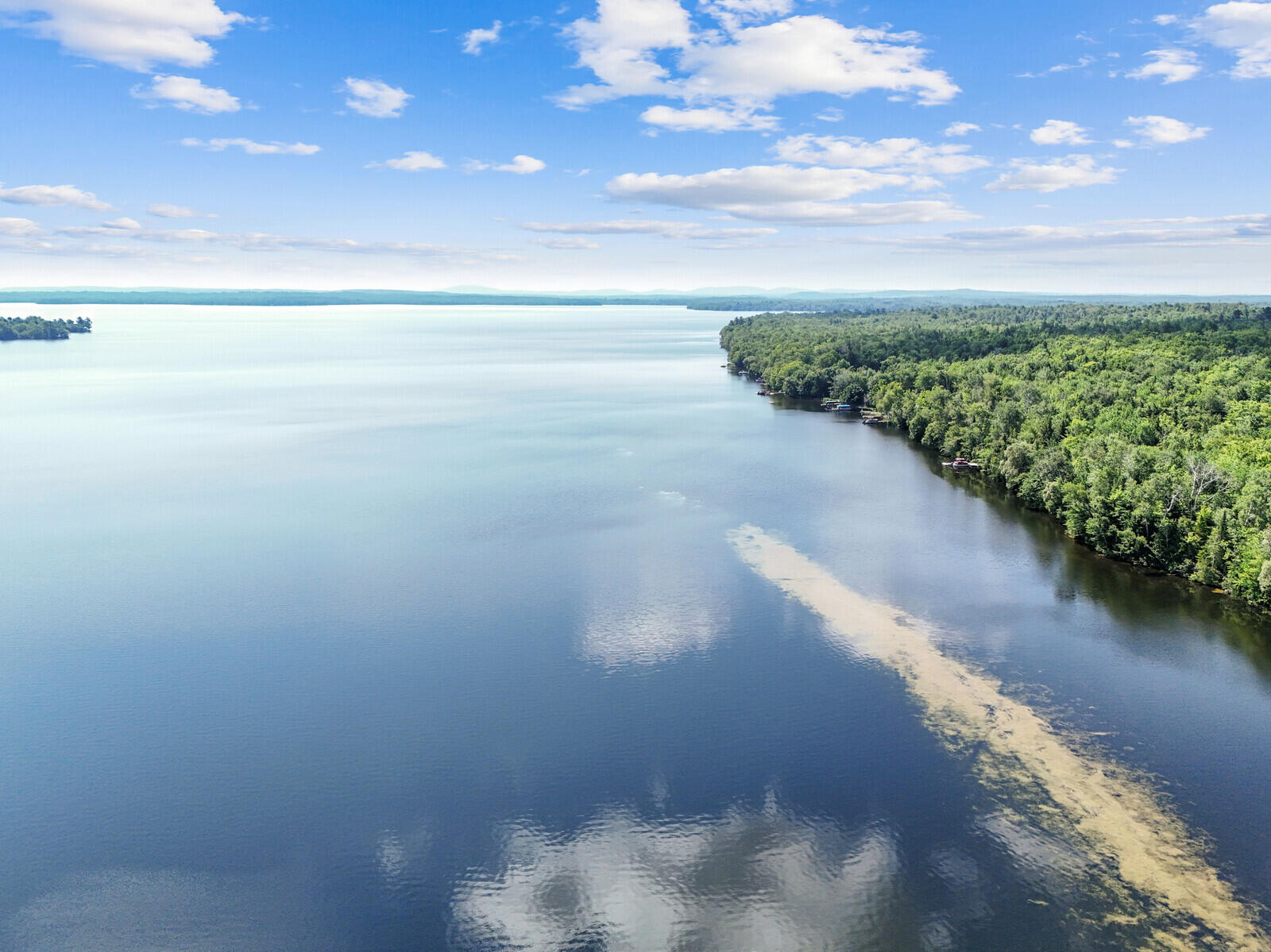 8 Hidden Drive Newport ME 04953