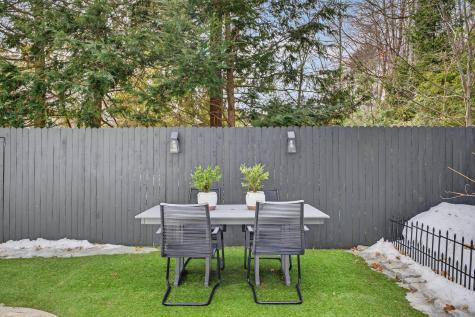 2 Beech Drive Brunswick ME 04011