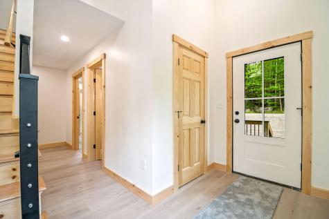 57 Chipmunk Way Norway ME 04268