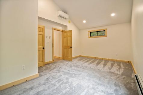 57 Chipmunk Way Norway ME 04268