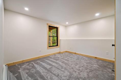 57 Chipmunk Way Norway ME 04268