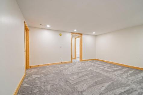 57 Chipmunk Way Norway ME 04268