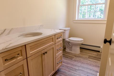 2 Woods Run York ME 03909