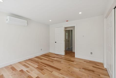 2 Woods Run York ME 03909