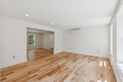 2 Woods Run York ME 03909