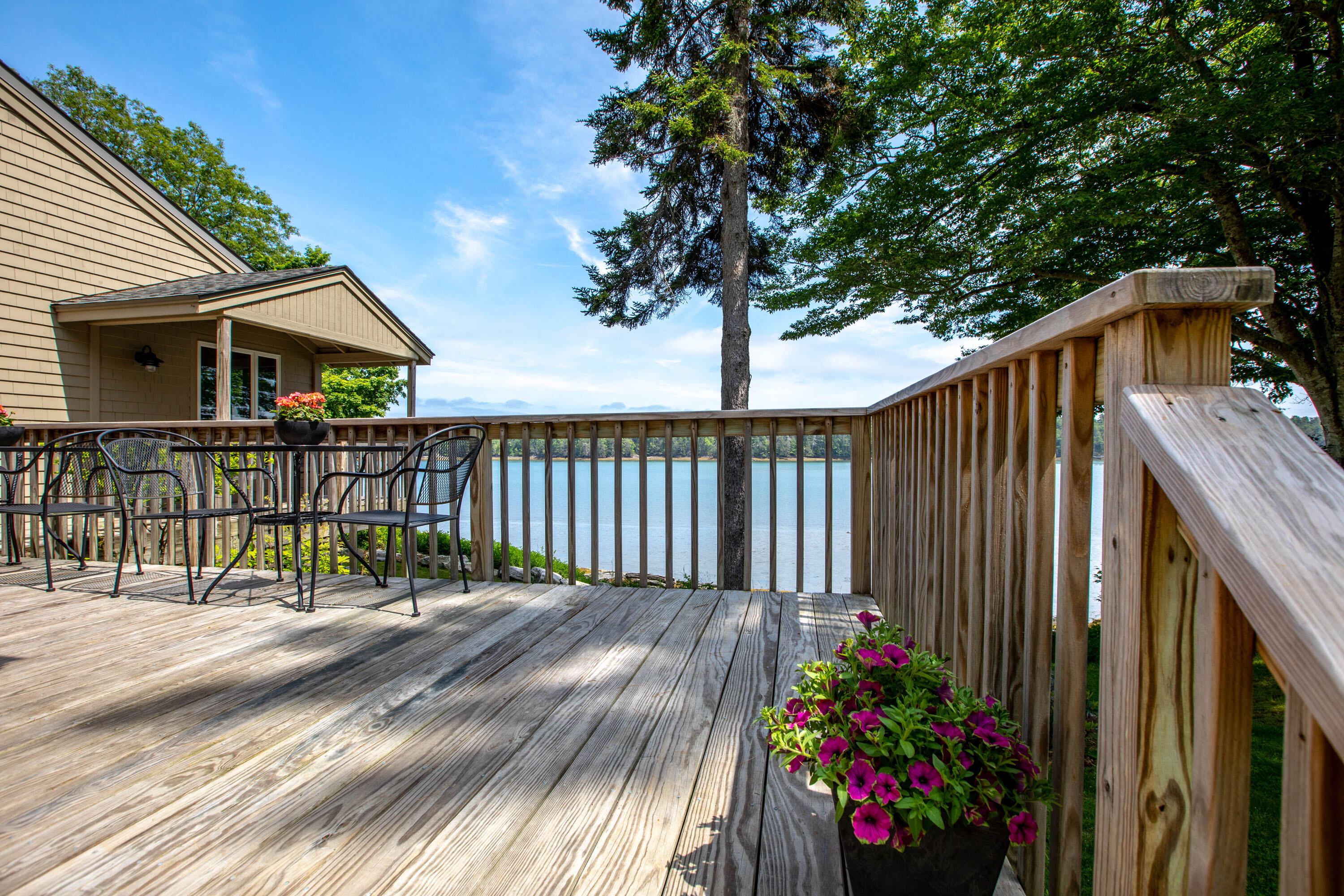 79 Minott Shore Road Brunswick ME 04011