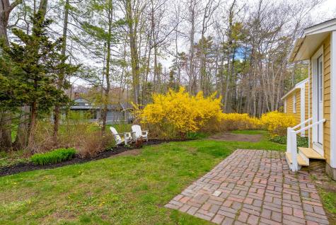 69 Seaborne Drive Yarmouth ME 04096