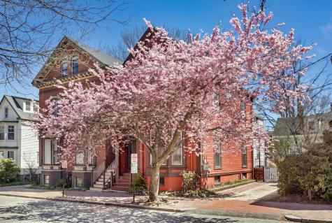 75 Carleton Street Portland ME 04102