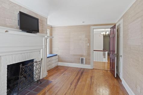 328 Blackstrap Road Falmouth ME 04105