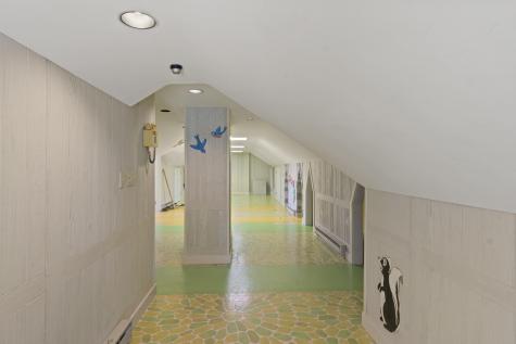 328 Blackstrap Road Falmouth ME 04105