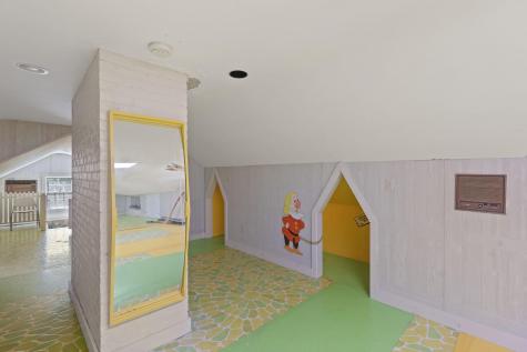 328 Blackstrap Road Falmouth ME 04105