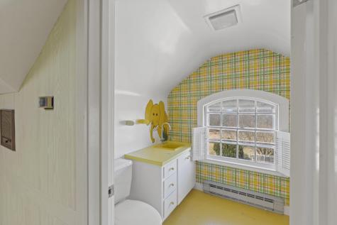 328 Blackstrap Road Falmouth ME 04105