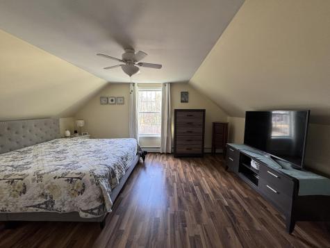 28 Rocks And Sticks Drive Bradley ME 04411