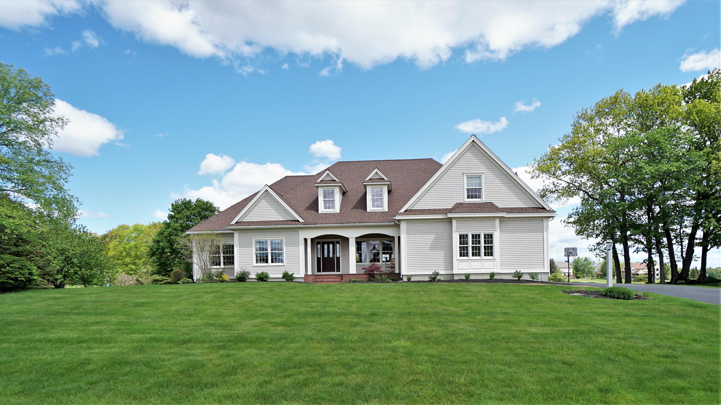 5 Muirfield Road Falmouth ME 04105