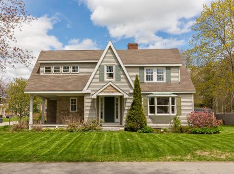 15 Providence Avenue Falmouth ME 04105