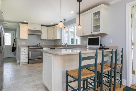 15 Providence Avenue Falmouth ME 04105