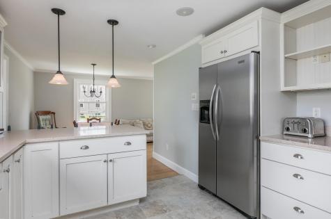 15 Providence Avenue Falmouth ME 04105