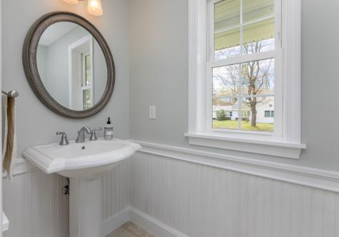15 Providence Avenue Falmouth ME 04105