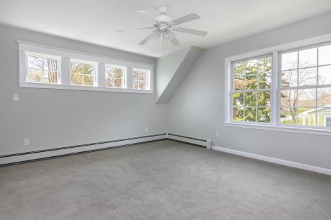 15 Providence Avenue Falmouth ME 04105