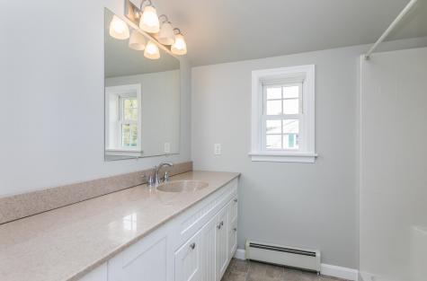 15 Providence Avenue Falmouth ME 04105
