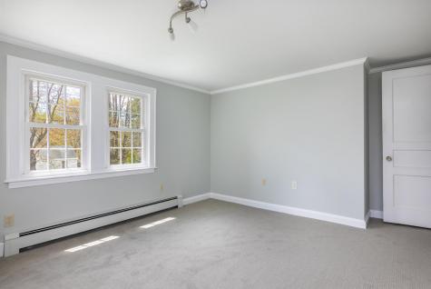 15 Providence Avenue Falmouth ME 04105