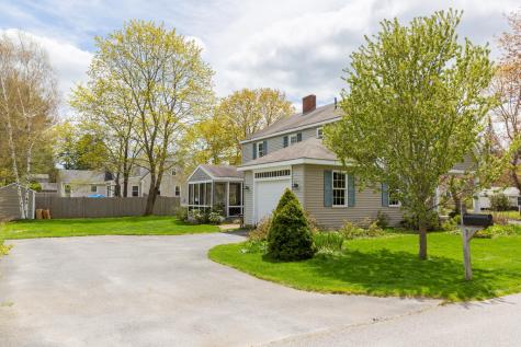 15 Providence Avenue Falmouth ME 04105