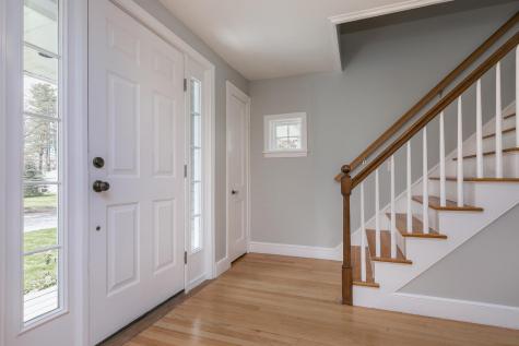 15 Providence Avenue Falmouth ME 04105