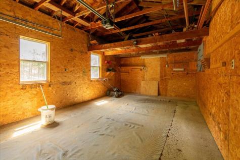 194 W Main Street Liberty ME 04949