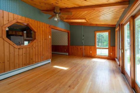 194 W Main Street Liberty ME 04949