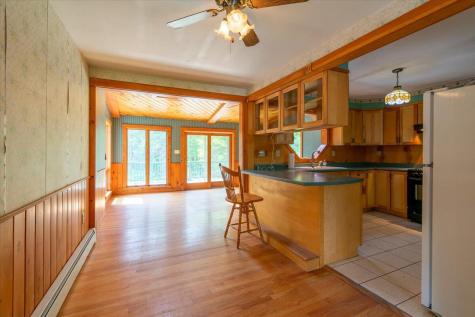 194 W Main Street Liberty ME 04949