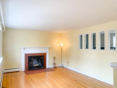 12 Peary Drive Brunswick ME 04011