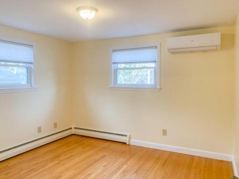 12 Peary Drive Brunswick ME 04011