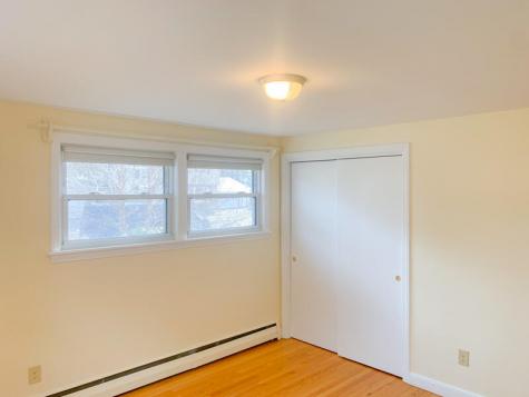 12 Peary Drive Brunswick ME 04011