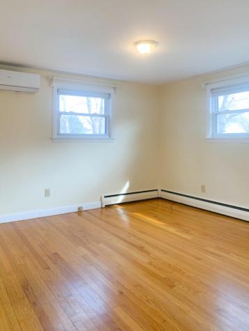 12 Peary Drive Brunswick ME 04011