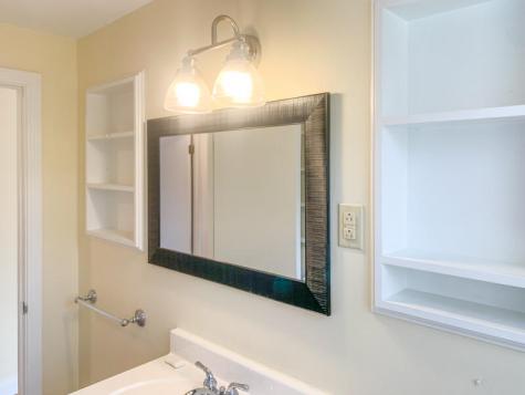 12 Peary Drive Brunswick ME 04011