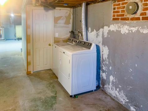 12 Peary Drive Brunswick ME 04011