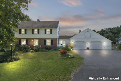 8 Mayflower Road Hallowell ME 04347