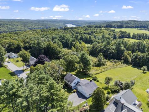 8 Mayflower Road Hallowell ME 04347