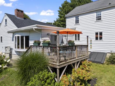 8 Mayflower Road Hallowell ME 04347