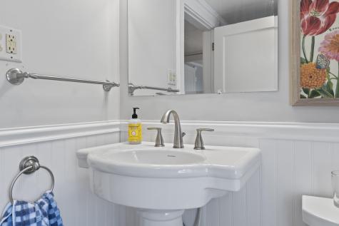 8 Mayflower Road Hallowell ME 04347