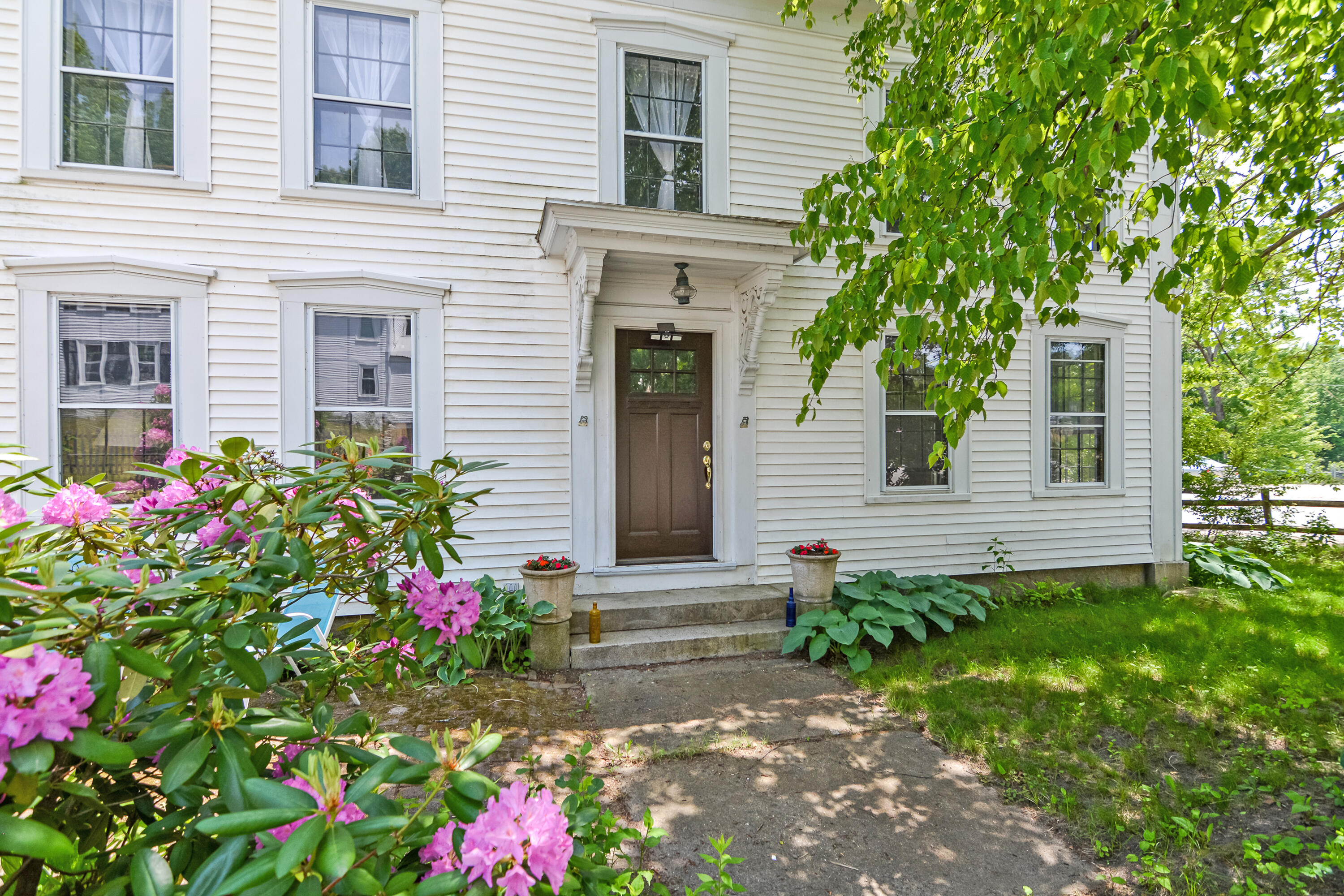 1 Christian Row Buxton ME 04093